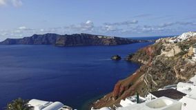 Σεισμοί στις Κυκλάδες: Δονήσεις 4 και 4,3 Ρίχτερ μέσα σε 5 λεπτά – Εντείνεται η αγωνία, ερήμωσε η Σαντορίνη