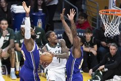 Συναρπαστική νίκη των Μπακς στην παράταση κόντρα στους Πέλικανς