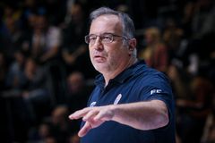 Το ελληνικό μπάσκετ αποχαιρετά τον Θανάση Σκουρτόπουλο