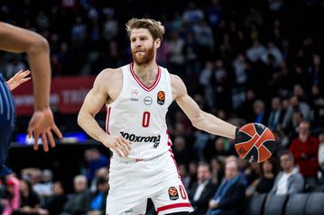 O Τόμας Oυόκαπ ανέλυσε τι πρέπει να βελτιώσει ο Ολυμπιακό στο ματς με Βίρτους