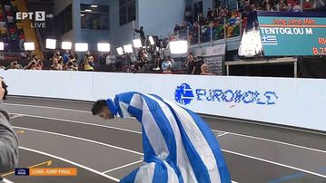 Ο Τεντόγλου υποκλίθηκε σε Πομάσκι και κόσμο μετά τη νίκη του (vid)