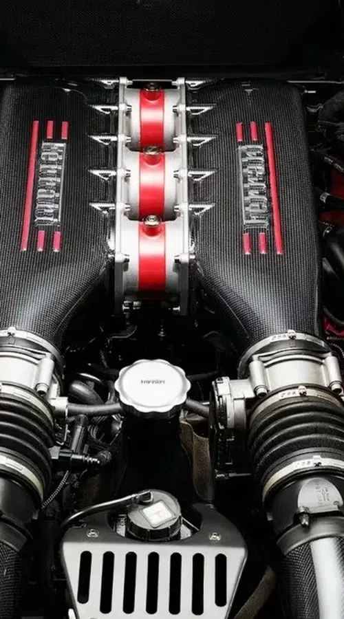 8+1 αυτοκίνητα με «καρδιά» Ferrari που δεν ήταν από το Μαρανέλο