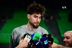 Ερνανγκόμεθ: «Να το κάνει για τον εαυτό του και μόνο ο Λεσόρ, δεν έχει κάτι να αποδείξει» (vid)