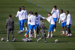 «Ακυβέρνητο καράβι» τα αποδυτήρια της Ρεάλ