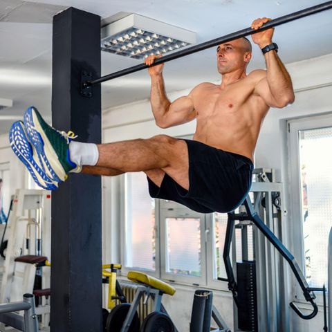 Οι Καλύτερες Εναλλακτικές των Ροκανισμάτων (Crunches) για Δυνατούς Κοιλιακούς