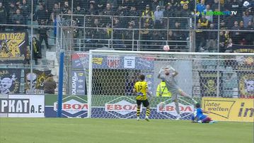 «Απείλησε» με Κάτσε ο Βόλος (vid)