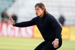 Ύμνοι Αλμέιδα για Πινέδα: «Με ρώτησε να πάρει αυτοκίνητο και του είπα να αγοράσει ένα σπίτι»