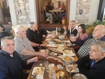 Γευμάτισαν σε τσιπουράδικο Μελισσανίδης και Μπέος