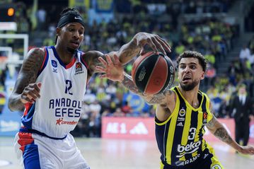 Επική δήλωση του Κλάιμπερν μετά τη νίκη της Εφές στην έδρα της Φενέρ: «Είμαι και θα είμαι το καλύτερο 3αρι της Ευρώπης»