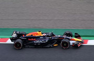 Στην κορυφή των πρώτων δοκιμαστικών της Ιαπωνίας ο Φερστάπεν