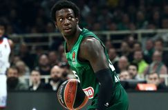 Στο αστυνομικό τμήμα ο Ναν με τη σύντροφό του - Τι ακριβώς συνέβη