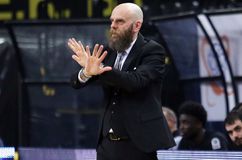 Καντσελιέρι: «Δεν είχαμε συνέπεια στο παιχνίδι μας» - Τι συμβαίνει με τα προβλήματα Φόρεστερ και Χέντερσον