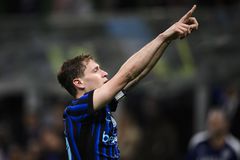 Η  Ίντερ συνέτριψε τη Ρόμα με 5-2 και «αγκαλιάζει» το σκουντέτο