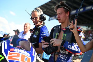 Τα έχωσε ξανά στη Yamaha ο Κουαρταραρό: «Δεν έχει ιδέα πώς να διορθώσει τη μοτοσυκλέτα»