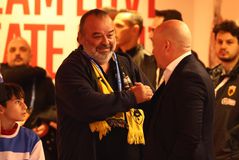 Ο Ηλιόπουλος πέρασε από τη Συγγρού και αποθεώθηκε από τους οπαδούς της ΑΕΚ