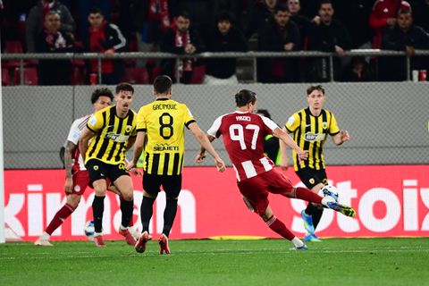 Το σχόλιο του Κουτσιαύτη για το ακυρωθέν γκολ του Ολυμπιακού στο ντέρμπι με την ΑΕΚ