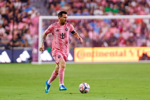 Νομικές περιπέτειες για τον Μέσι: Μήνυση εκατομμυρίων για απάτη και αθέτηση συμφωνίας