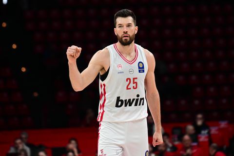 Πίτερς στο Sportal: «Έχω μία τρομερή σχέση με τους Harlem Globetrotters» (vid)