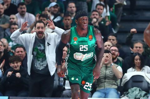 Ναν στο Sportal: «Βλέπω καλύτερη την κόκκινη ομάδα» (vid)