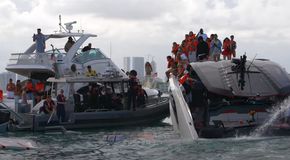 Κρουαζιέρα με άδοξο τέλος για 30 influencers – Βυθίστηκε πολυτελές γιοτ Lamborghini αξίας 4 εκατ. ευρώ! (vid)