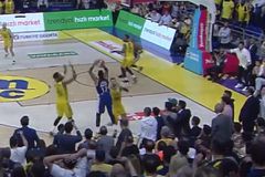 Το ασύλληπτο φινάλε στο Φενέρ-Εφές με το μυθικό buzzer-beater του Κλάιμπερν (vid)