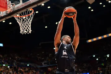 O Χάινς ψηφίστηκε ο πιο αξιοσέβαστος παίκτης, κορυφαίος Ρούκι ο Τόμπσον, το Fair Play στον Σίκμα