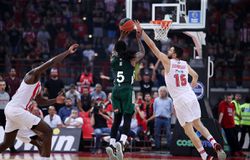 Τα τελευταία δεκάλεπτα είναι η «αχίλλειος πτέρνα» του Ολυμπιακού