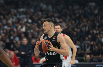 Επίθεση αγάπης του Αβράμοβιτς στον Ζοτς: «Κορυφαίος όλων, θέλω να μείνω στην Παρτίζαν»