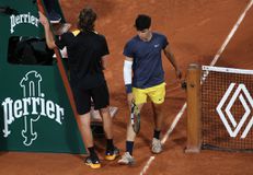 Η απάντηση του Αλκαράθ στα έντονα παράπονα του Τσιτσιπά για τις... κραυγές: «Είναι ελεύθερος να λέει ό,τι θέλει» (vid)