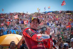 Ο Μαρκ Μάρκεθ επιστρέφει στην πίστα που έβαλε τέλος στα βάσανά του