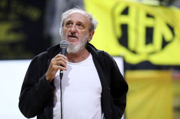 Βαρύ πένθος στην ΑΕΚ, «έφυγε» ο Δημήτρης Χατζηχρήστος μετά από γενναία μάχη