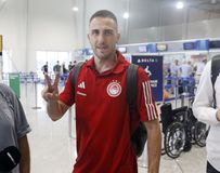 Φορτούνης: «Χρειάζεται χρόνο ο προπονητής, θέλουμε συνέχεια νίκες» (gallery)