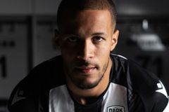 Ο Τροστ-Έκονγκ έστειλε το πρώτο του μήνυμα στα ελληνικά (pic)