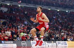 Τι είναι η waive list; Το τελευταίο «εμπόδιο» πριν την επιστροφή του Βεζένκοφ στον Ολυμπιακό