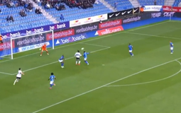 Με σκυμμένο κεφάλι έρχεται στο «Καραϊσκάκης» η Γκενκ