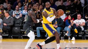 «Οι επόμενες κινήσεις των Λέικερς θα καθορίσουν το μέλλον του Λεμπρόν στην ομάδα»