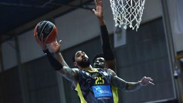 Ανακοίνωσε τον Χάρελ ο Άρης