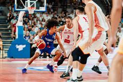 Δύσκολη νίκη της Γαλλίας απέναντι στο Μαυροβούνιο