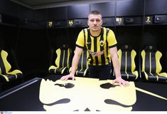 Έπιασε δουλειά ο Γιόβιτς στο προπονητικό κέντρο της ΑΕΚ