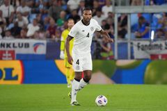 Η Γερμανική Ομοσπονδία Ποδοσφαίρου κατήγγειλε ρατσιστική επίθεση σε βάρος παικτών της μετά την ήττα από τη Σλοβακία