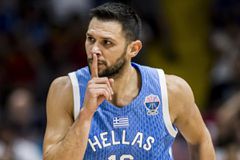 Παπανικολάου: «Ευλογημένος που είμαι στη 10άδα με τις περισσότερες συμμετοχές στην Εθνική»