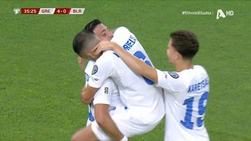 Ο Κουρμπέλης το 4-0 με εξαιρετική κεφαλιά