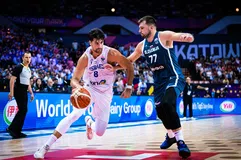 Ποιος είναι ο Ντένι Άβντιγια που «απειλεί» την Ελλάδα στους «16» του Eurobasket (vid)