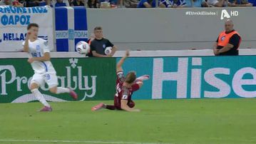 Η μαγική προσποίηση-ντρίπλα του Καρέτσα