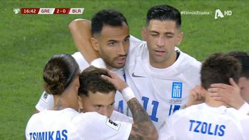 Οι παίκτες της Εθνικής έκρυψαν την μπάλα και ο Παυλίδης την εμφάνισε στα δίχτυα για το 2-0