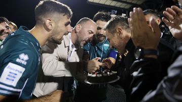 Η ευχάριστη έκπληξη στο Νίκο Παπαδόπουλο μετά την εμφατική νίκη του Λεβαδειακού (gallery)