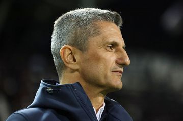 «Κλειστά χαρτιά» από Λουτσέσκου για το ντέρμπι με την ΑΕΚ