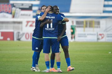 Ο Παντελίδης έκανε το 2-0 για την Κηφισιά κόντρα στην ΑΕΚ