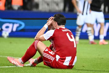 Πρώτη ήττα του Ολυμπιακού μετά από έξι μήνες - Ξανά στην Τούμπα η προηγούμενη