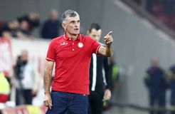 Οι αγκαλιές του Μεντιλίμπαρ στους παίκτες και η επόμενη μέρα του Ολυμπιακού